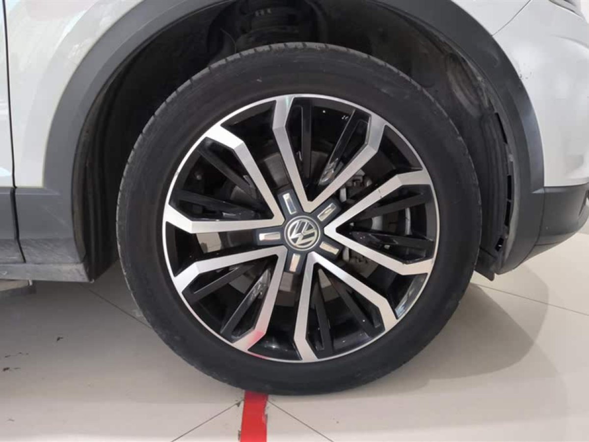 大眾 T-ROC探歌  2019款 280TSI DSG四驅(qū)舒適型 國VI圖片