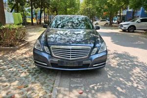 奔馳E級(jí) 奔馳 E 200 L CGI優(yōu)雅型