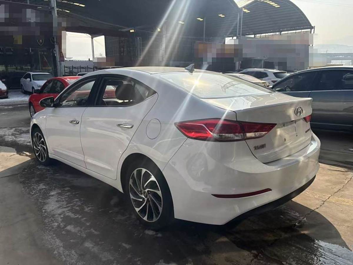 現(xiàn)代 領(lǐng)動  2019款 1.5L CVT智炫?精英型圖片