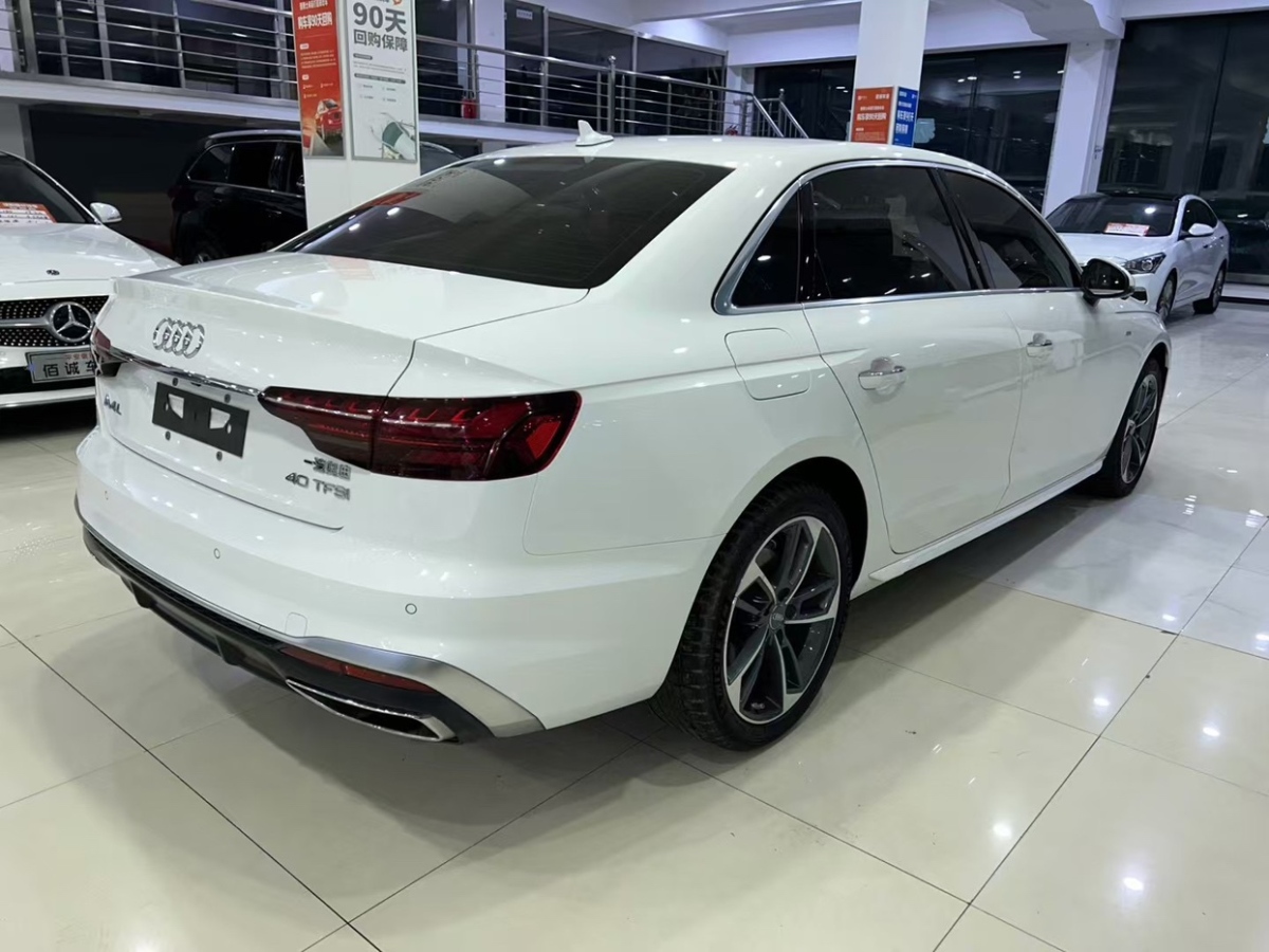 奧迪 奧迪A4L  2020款 40 TFSI 時(shí)尚動(dòng)感型圖片