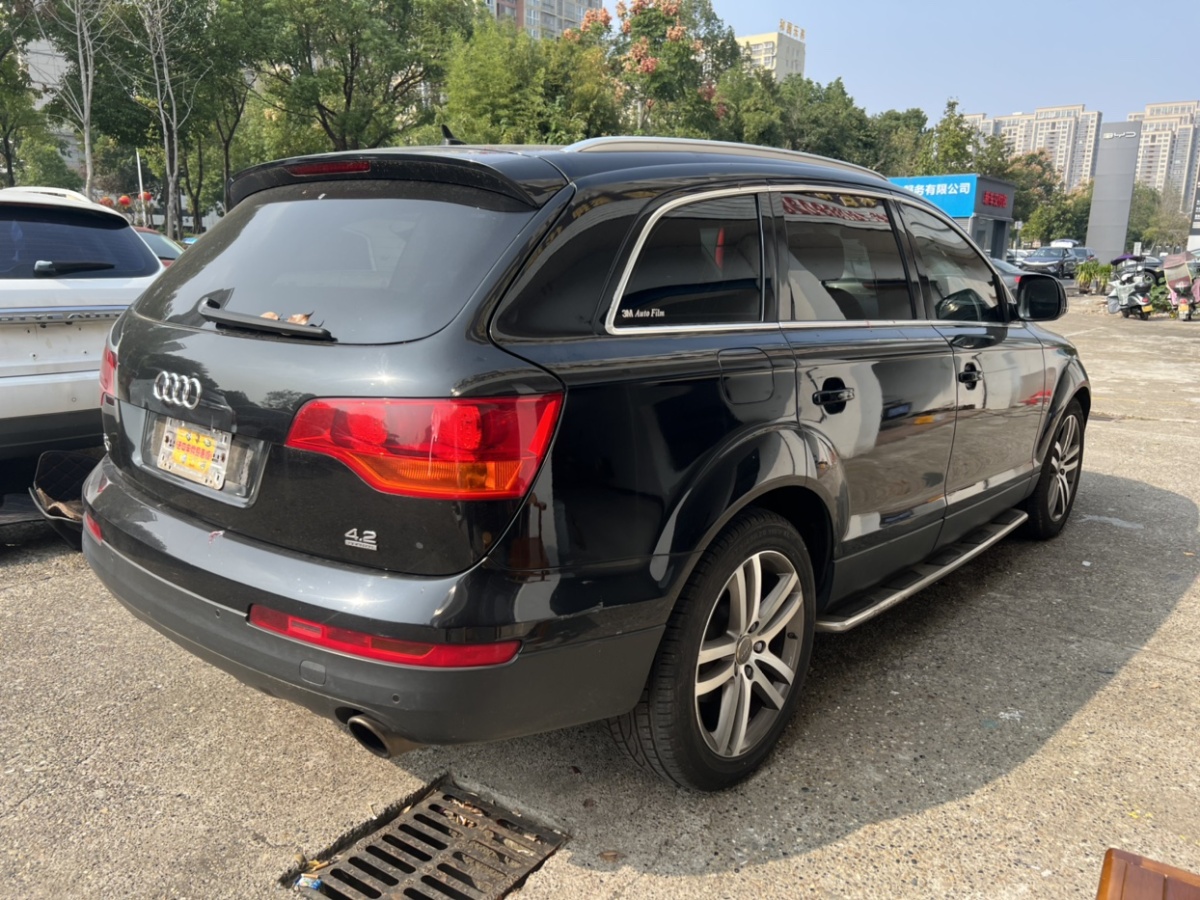 奧迪 奧迪Q7  2006款 4.2 FSI quattro 技術(shù)型圖片