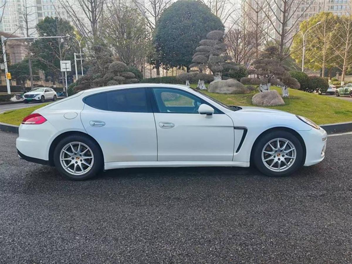 保時(shí)捷 Panamera  2014款 Panamera 4 3.0T圖片