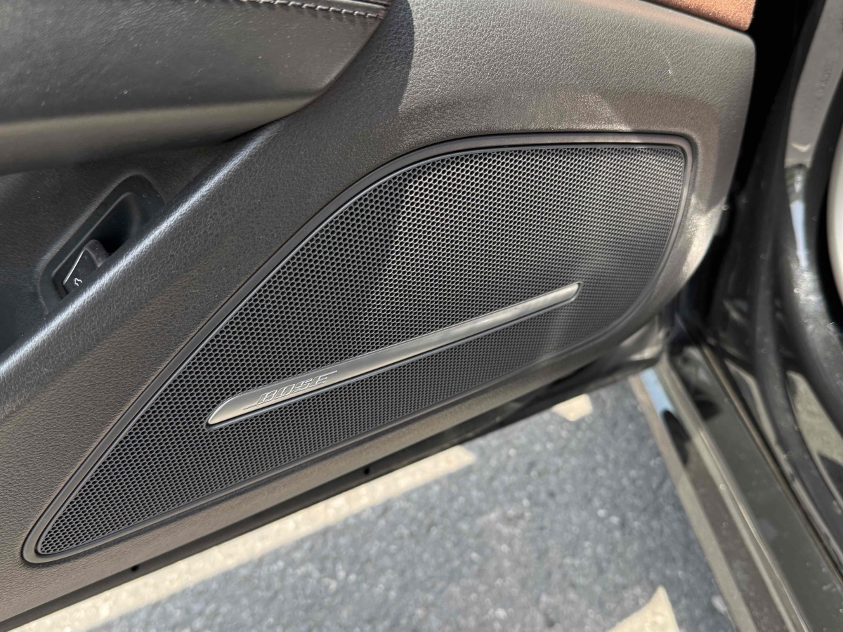 奧迪 奧迪A8  2017款 A8L 45 TFSI quattro豪華型圖片