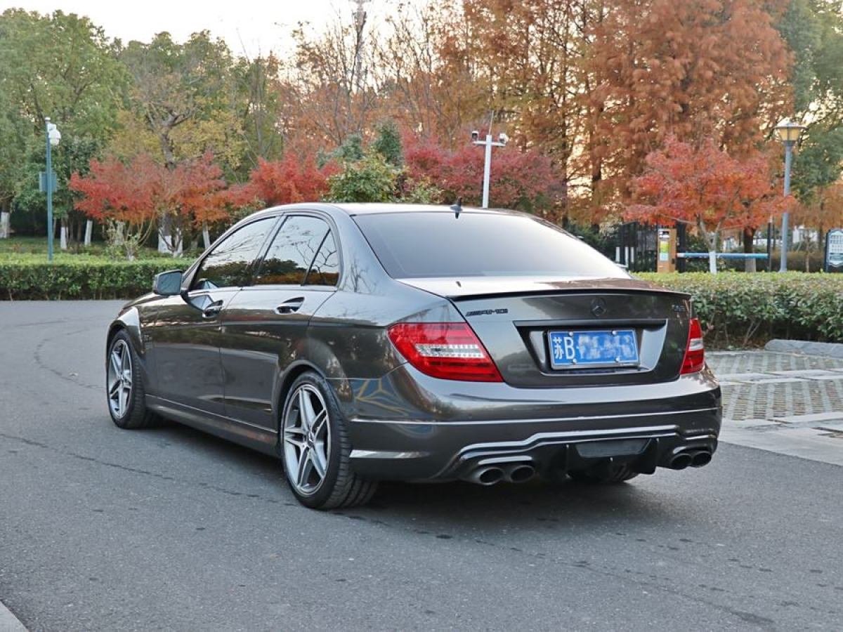 奔馳 奔馳C級AMG  2012款 AMG C 63 動感型圖片