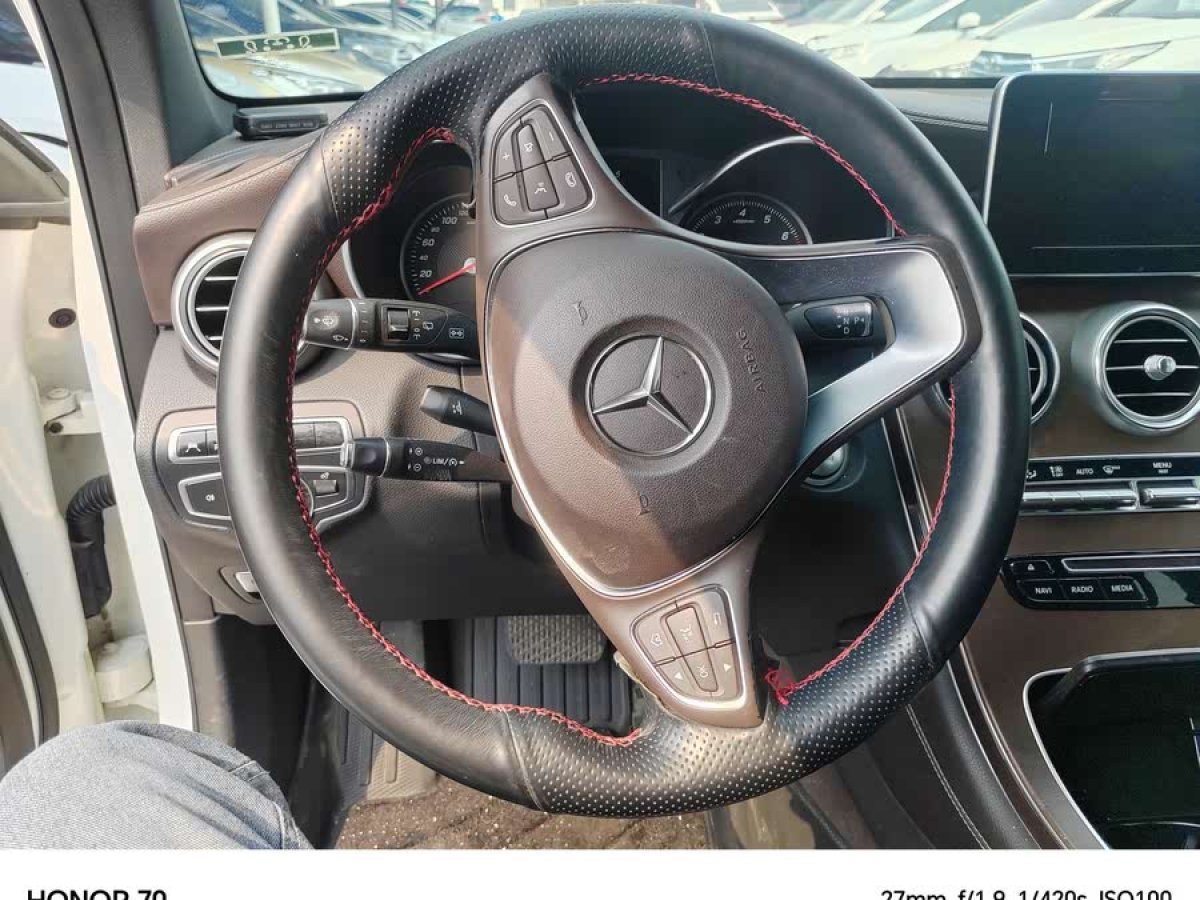 奔馳 奔馳GLC  2016款 GLC 300 4MATIC 動(dòng)感型圖片