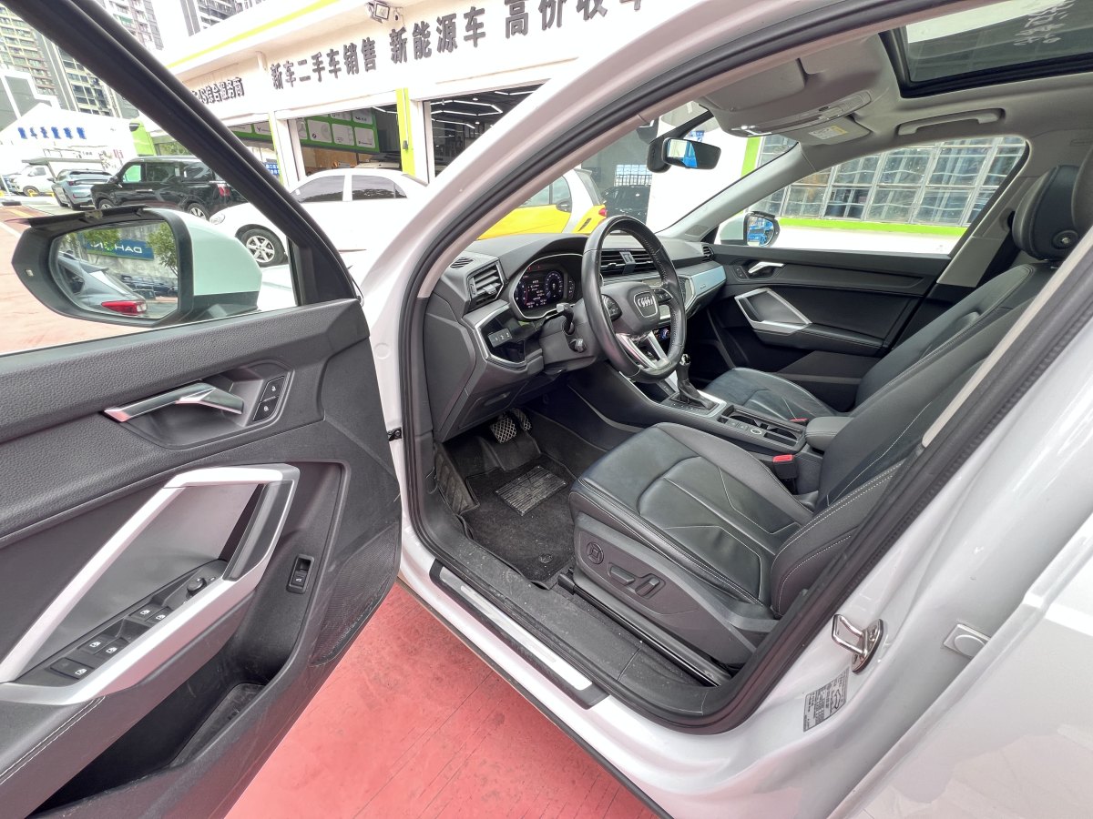 奧迪 奧迪Q3  2024款 35 TFSI 進取動感型圖片