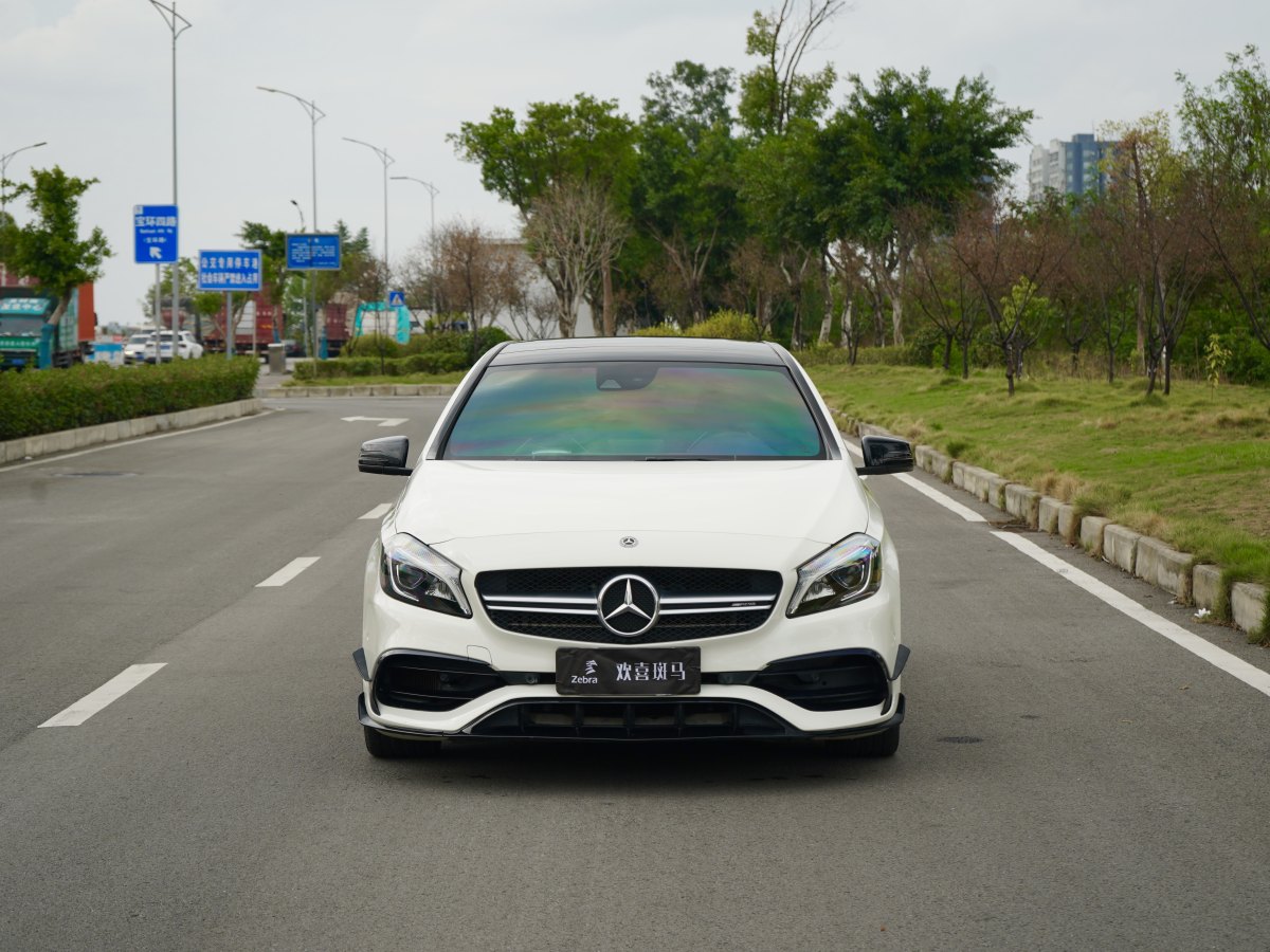 奔馳 奔馳A級AMG  2017款 改款 AMG A 45 4MATIC圖片