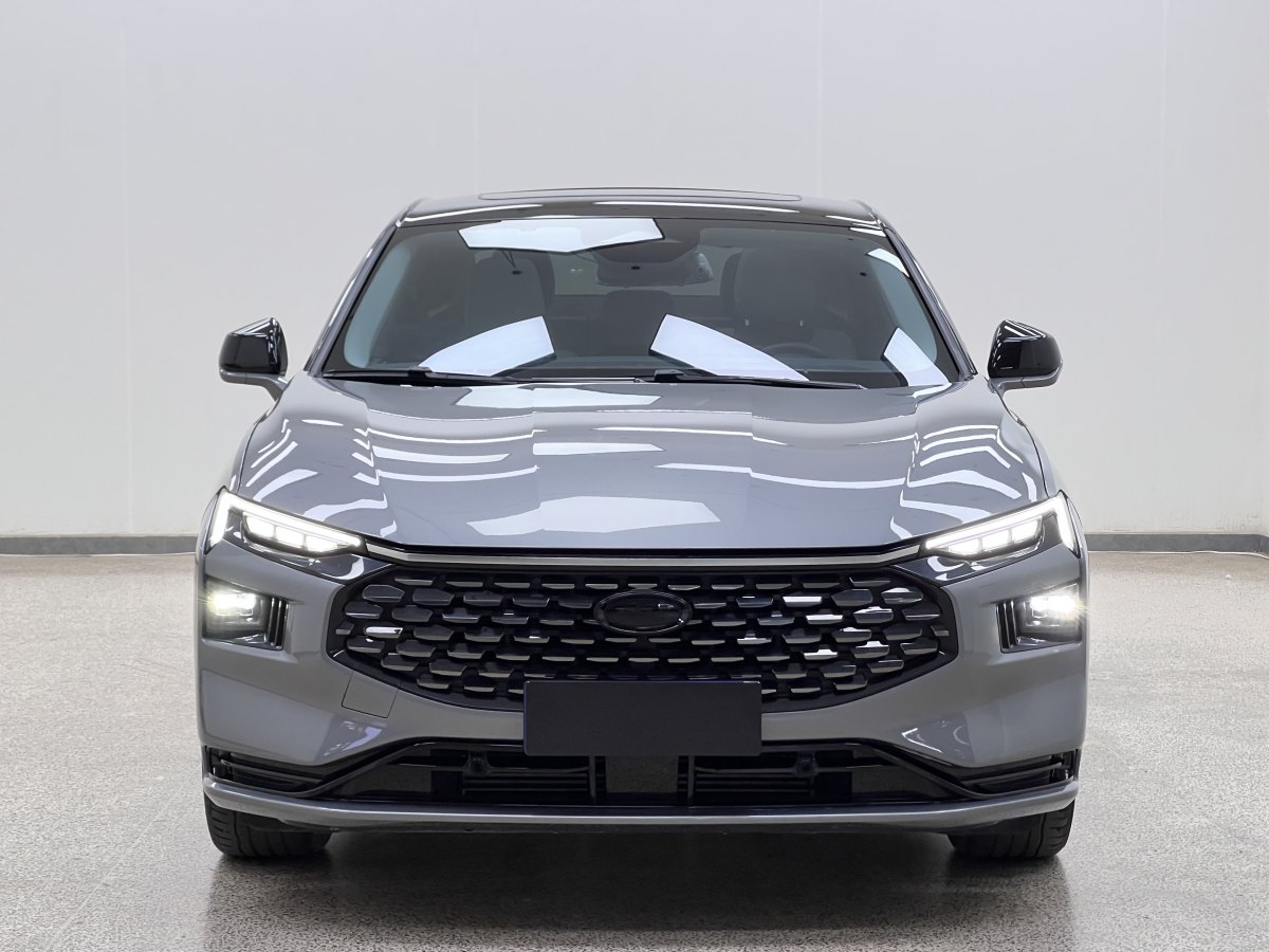 2022年12月福特 蒙迪歐  2022款 改款 EcoBoost 245 豪華型