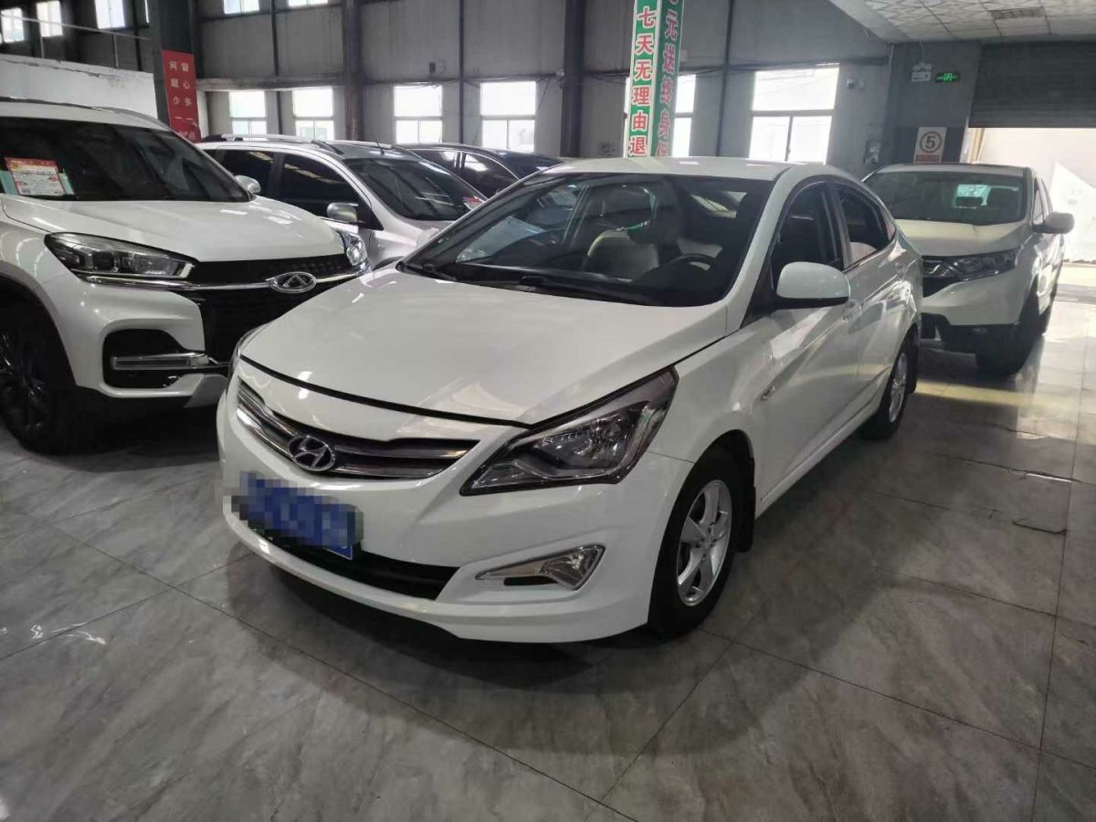 現(xiàn)代 瑞納  2014款 1.4L 手動(dòng)智能型GLS圖片
