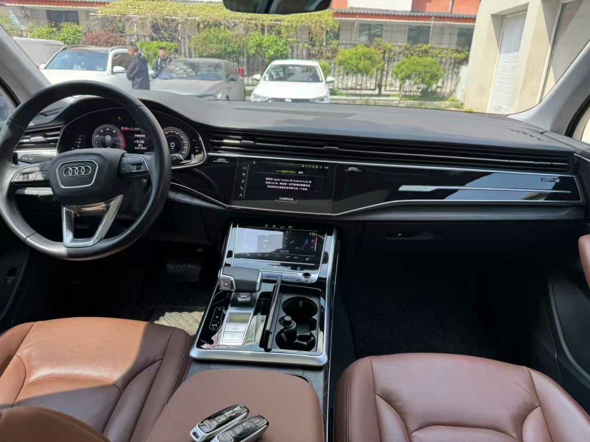 奧迪 奧迪Q7  2020款 45 TFSI quattro S line運(yùn)動限量版圖片