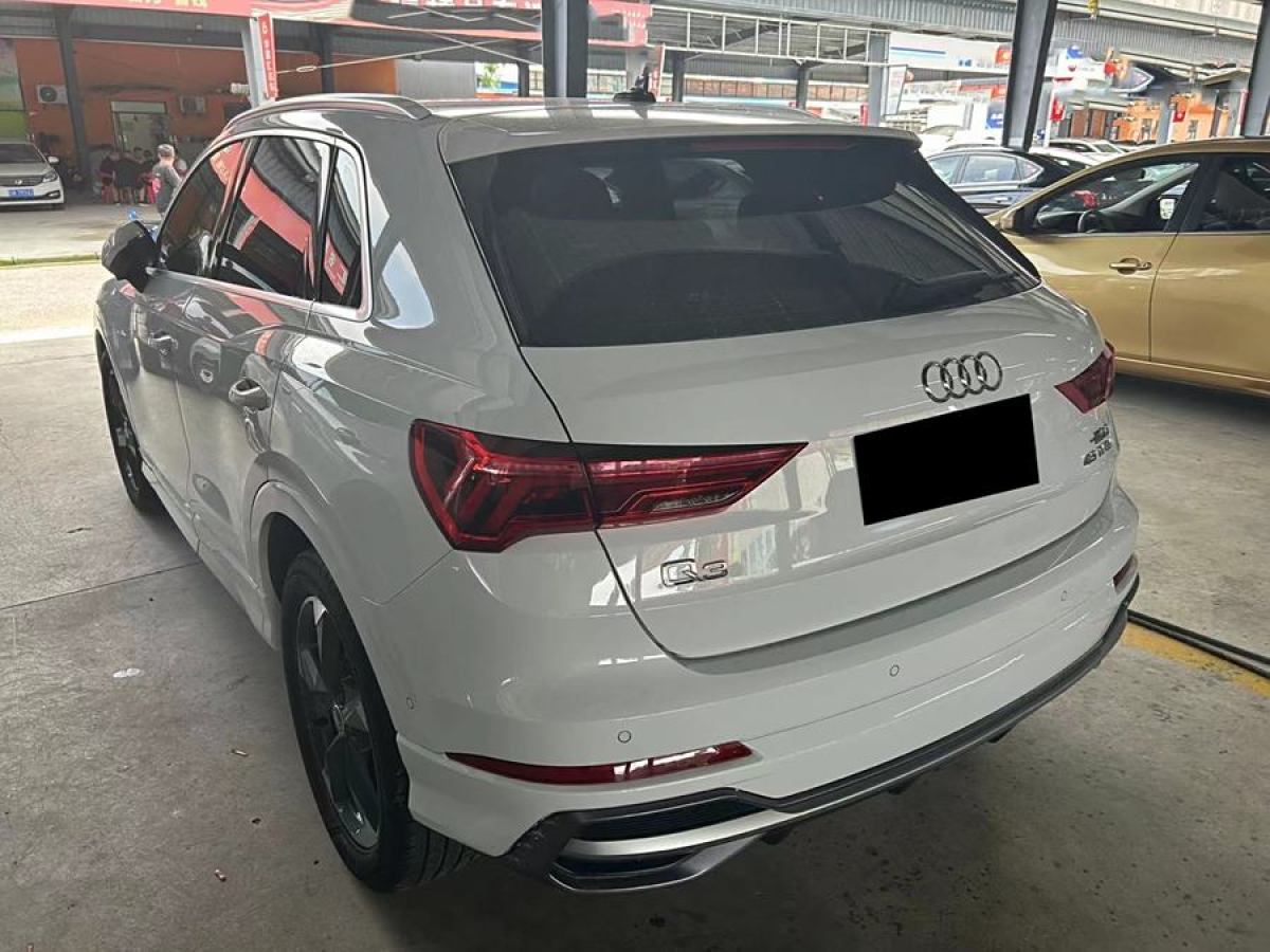 奧迪 奧迪Q3  2021款 35 TFSI 時(shí)尚動(dòng)感型圖片