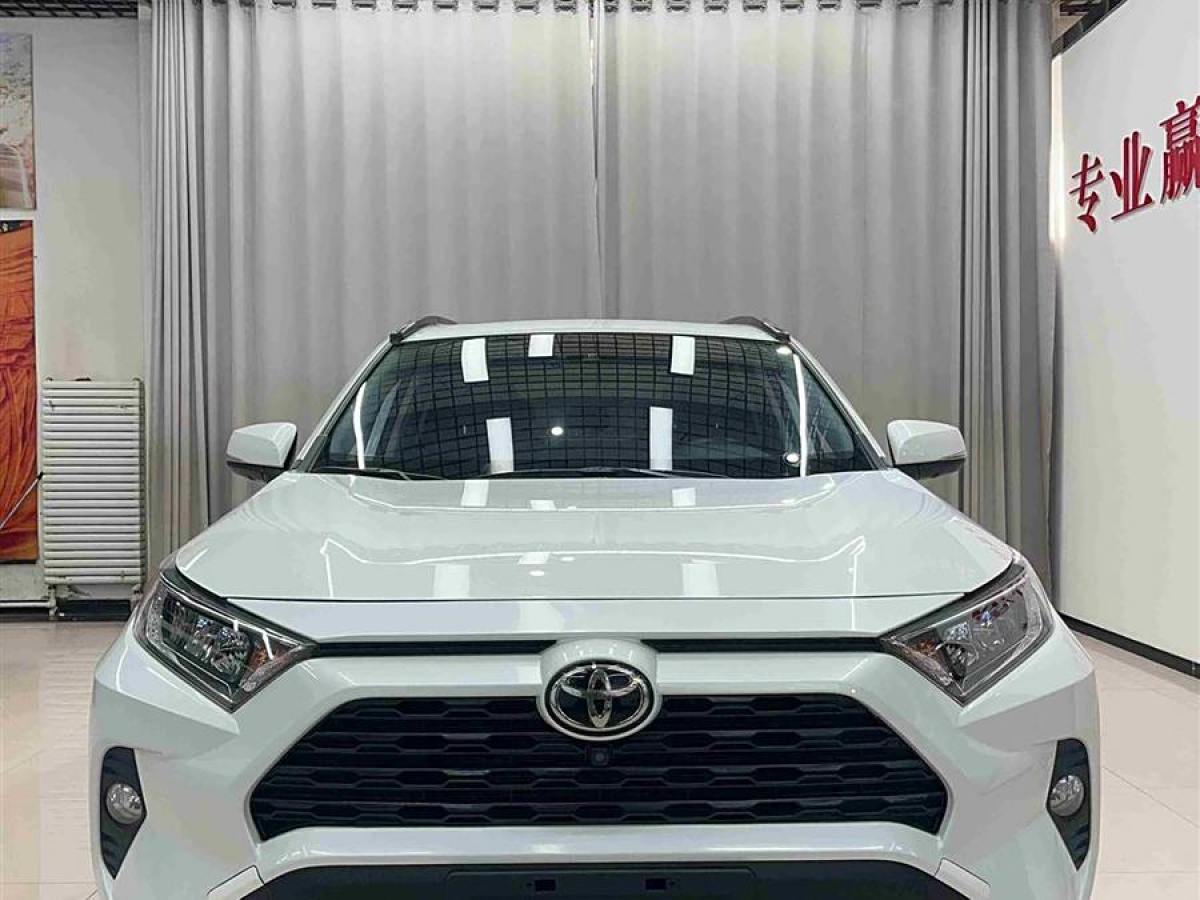 2022年4月豐田 RAV4榮放  2021款 2.0L CVT四驅(qū)風尚版