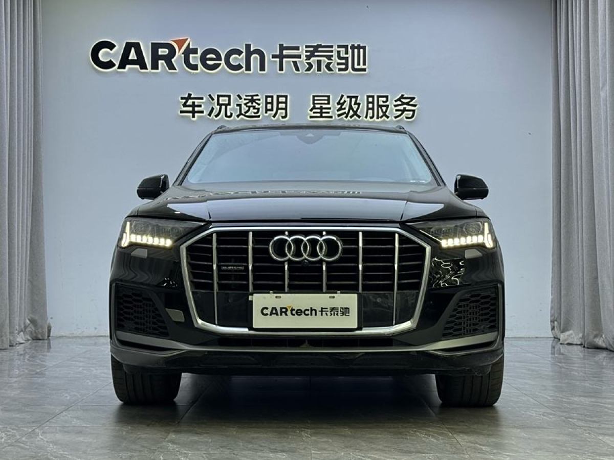 奧迪 奧迪Q7  2023款 55 TFSI quattro S line運(yùn)動(dòng)型圖片