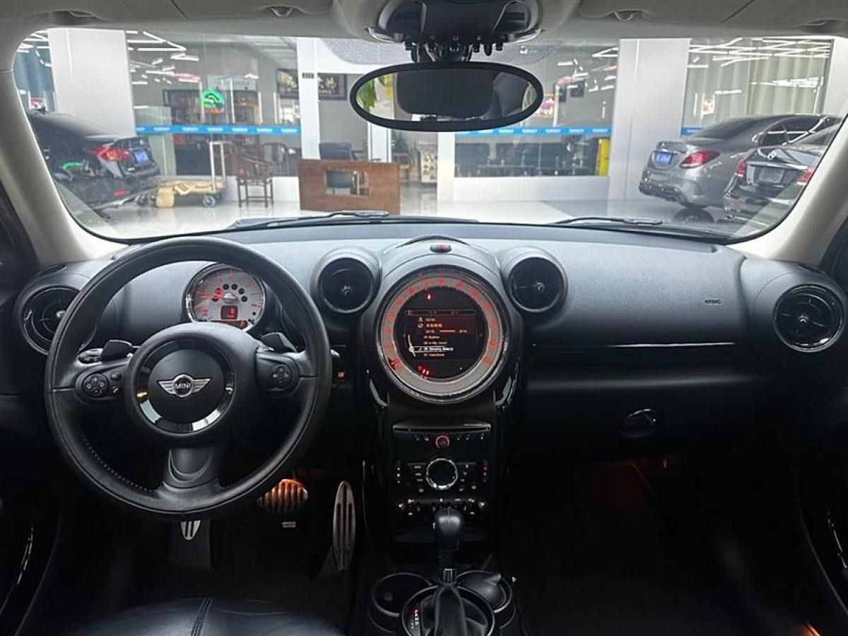 MINI COUNTRYMAN  2013款 1.6T COOPER S ALL4 滑雪版圖片