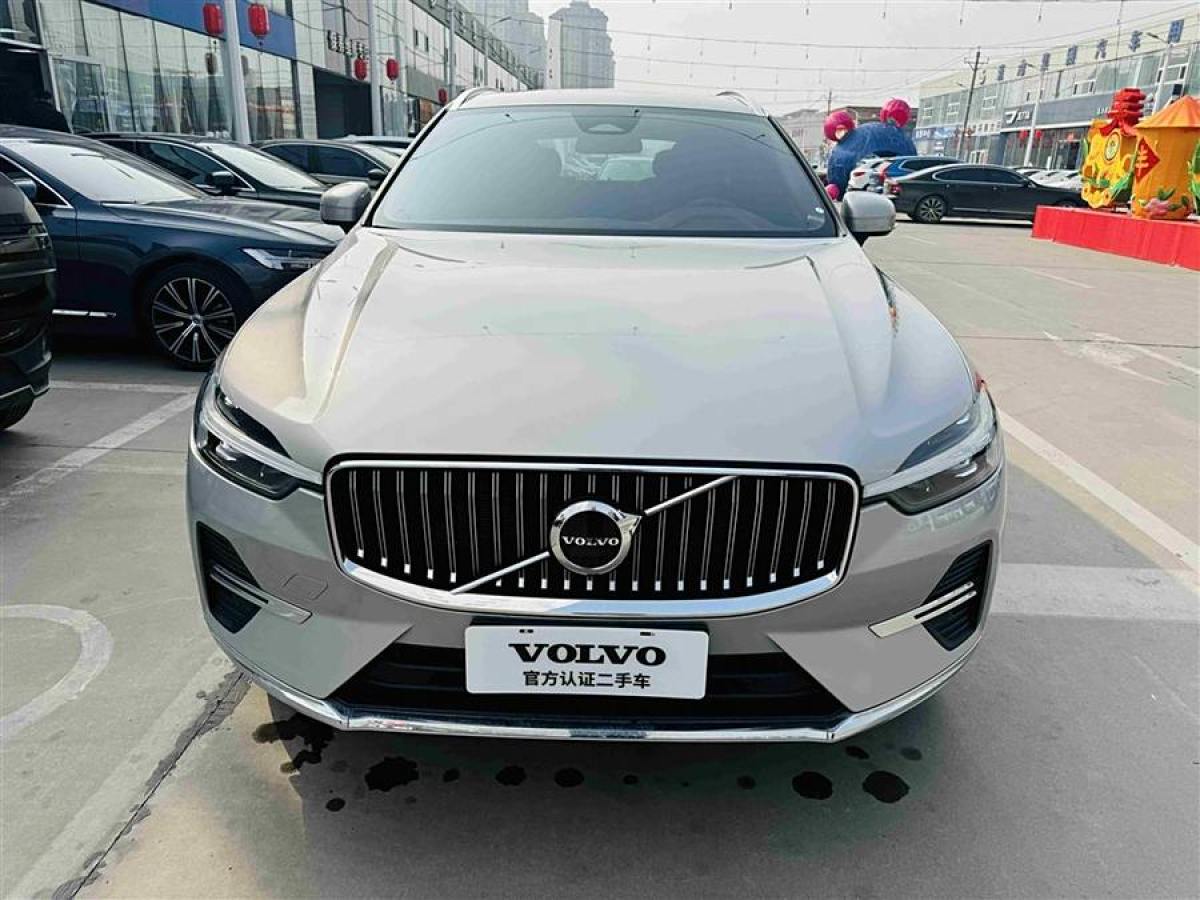 沃爾沃 XC60  2024款 B5 四驅智逸豪華版圖片