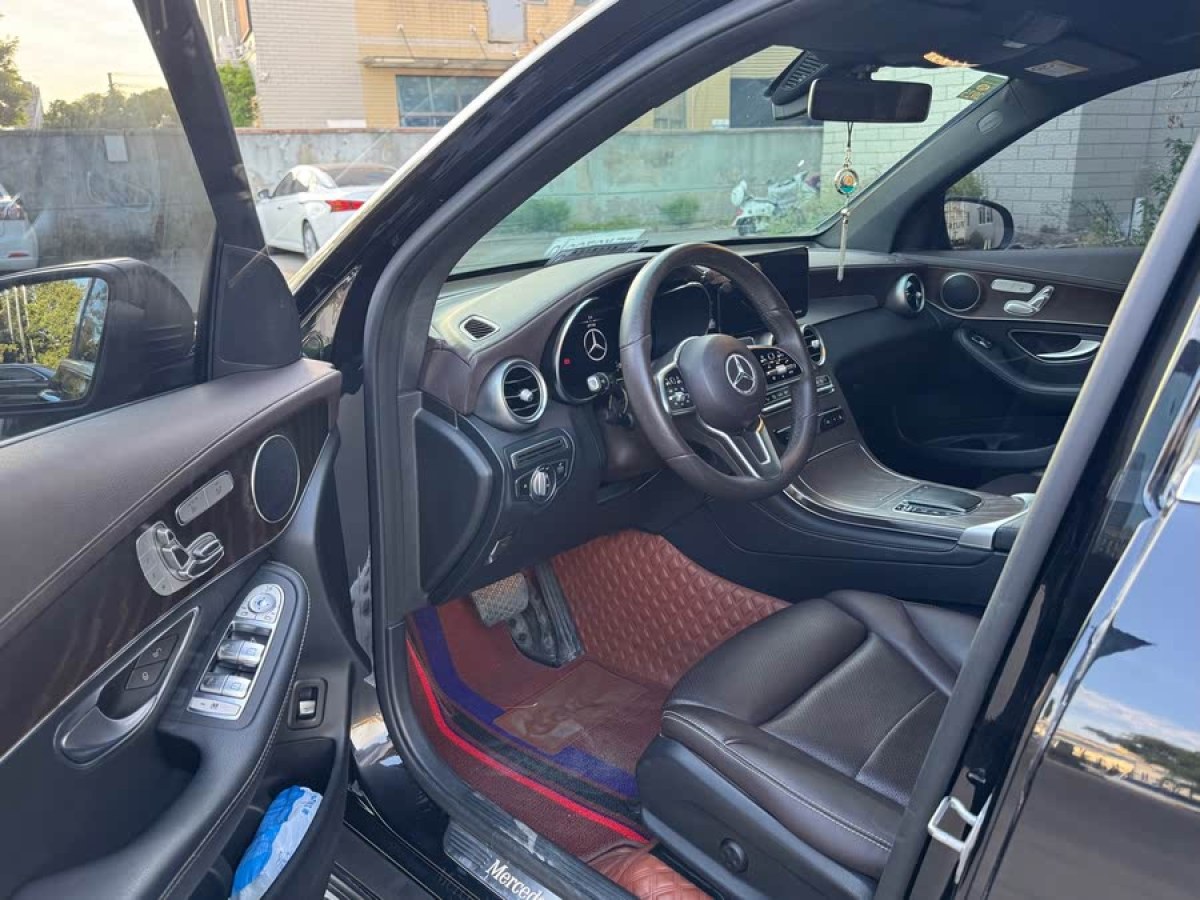 奔馳 奔馳GLC  2025款 改款 GLC 260 L 4MATIC 豪華型圖片