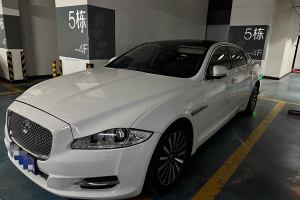 XJ 捷豹 XJL 2.0T 两驱典雅商务版