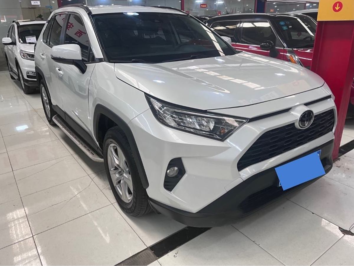 2021年6月豐田 RAV4榮放  2021款 2.0L CVT兩驅(qū)都市版