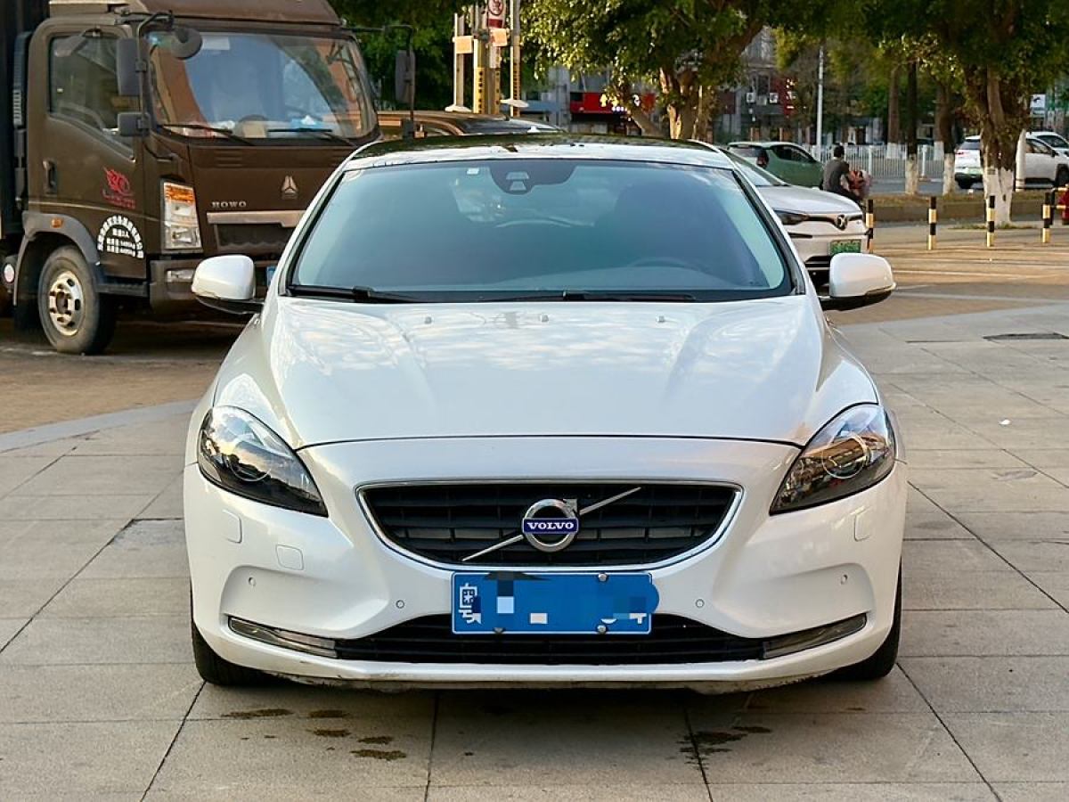 沃爾沃 V40  2014款 2.0T 智雅版圖片