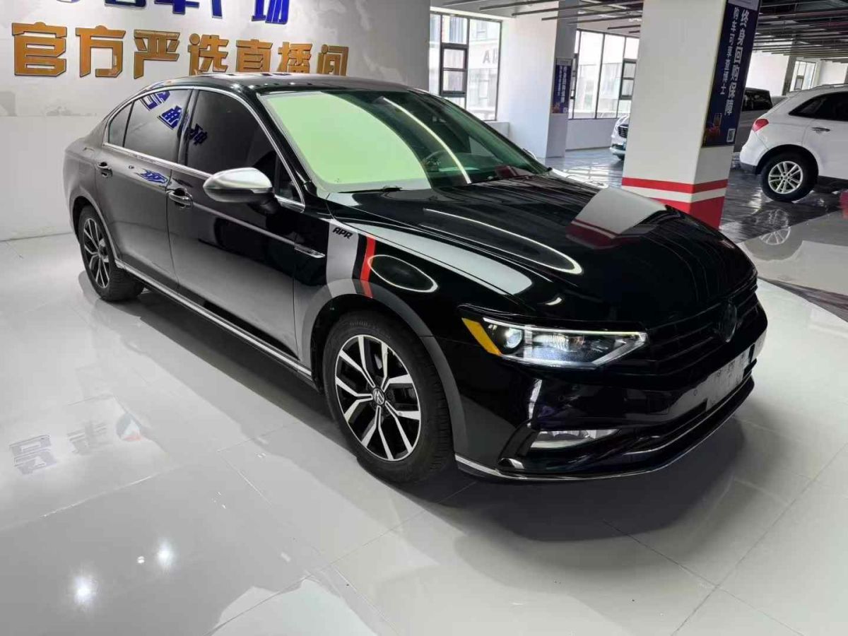 大眾 邁騰  2021款 330TSI DSG 30周年紀(jì)念版圖片