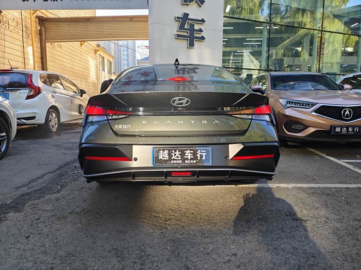 現(xiàn)代 伊蘭特  2023款 1.5L CVT GLX精英版圖片