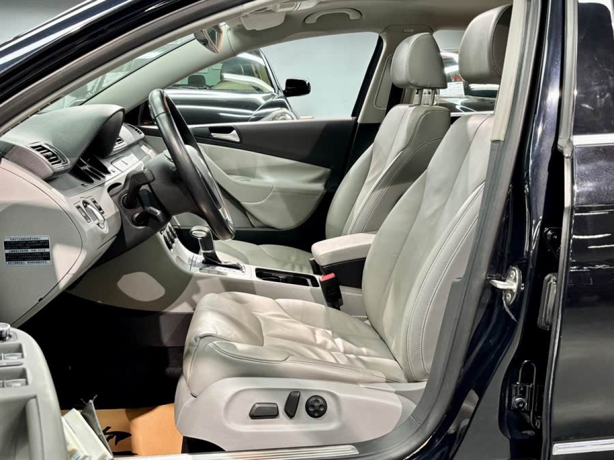 大眾 邁騰  2011款 1.8TSI DSG豪華型圖片