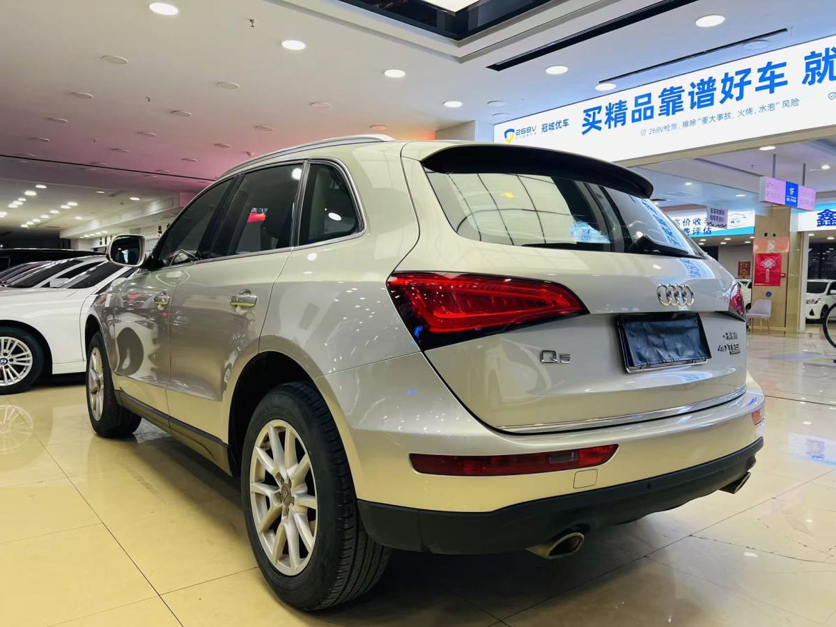 奧迪 奧迪Q5  2016款 Q5 40TFSI 2.0T 進(jìn)取型圖片