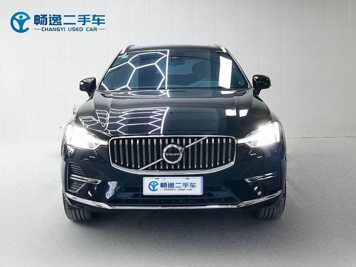 沃爾沃 XC60  2022款 B5 四驅(qū)智遠(yuǎn)豪華版圖片