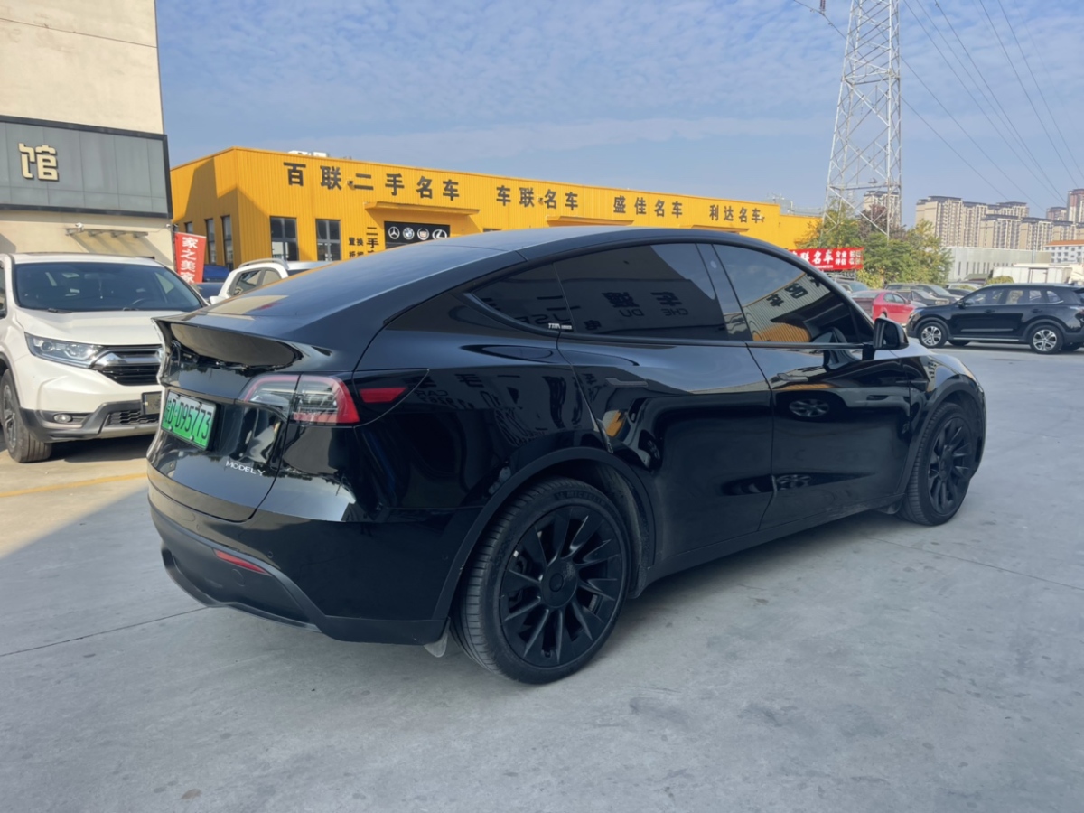 特斯拉 Model 3  2023款 長(zhǎng)續(xù)航全輪驅(qū)動(dòng)版圖片