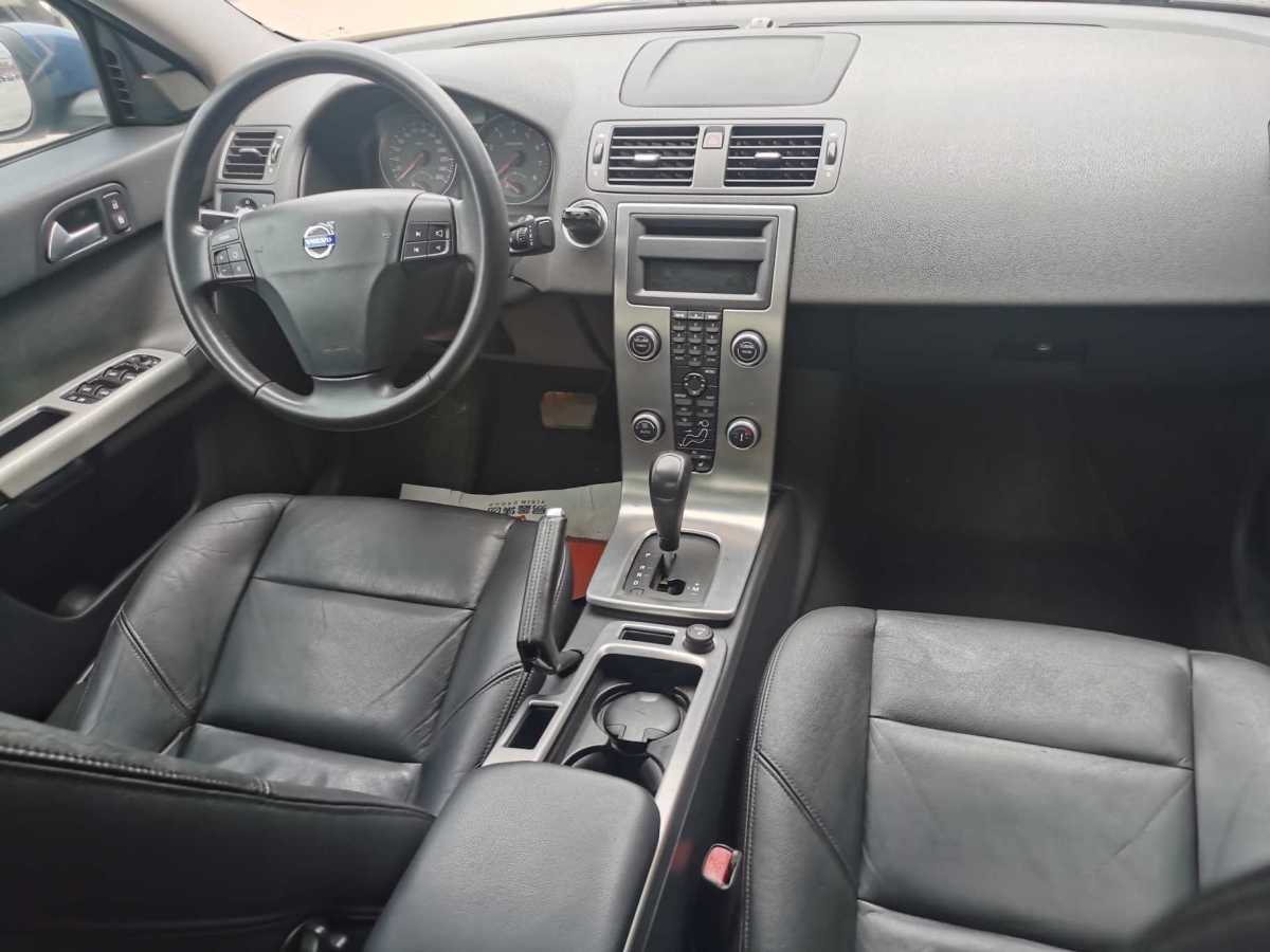 2009年8月沃爾沃 S40  2008款 2.4i R-Design