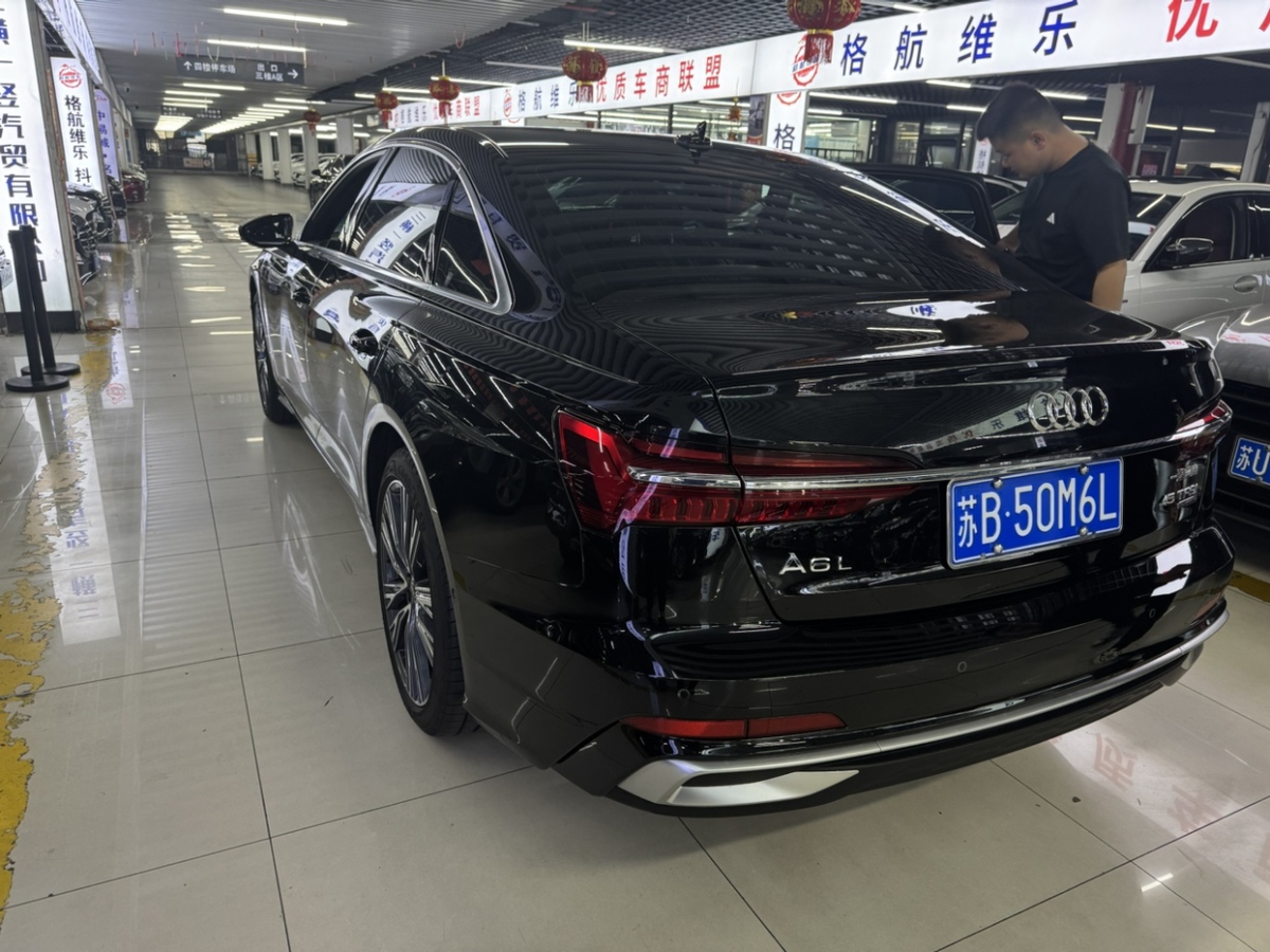 奧迪 奧迪A6L  2024款 45 TFSI quattro 臻選動感型圖片