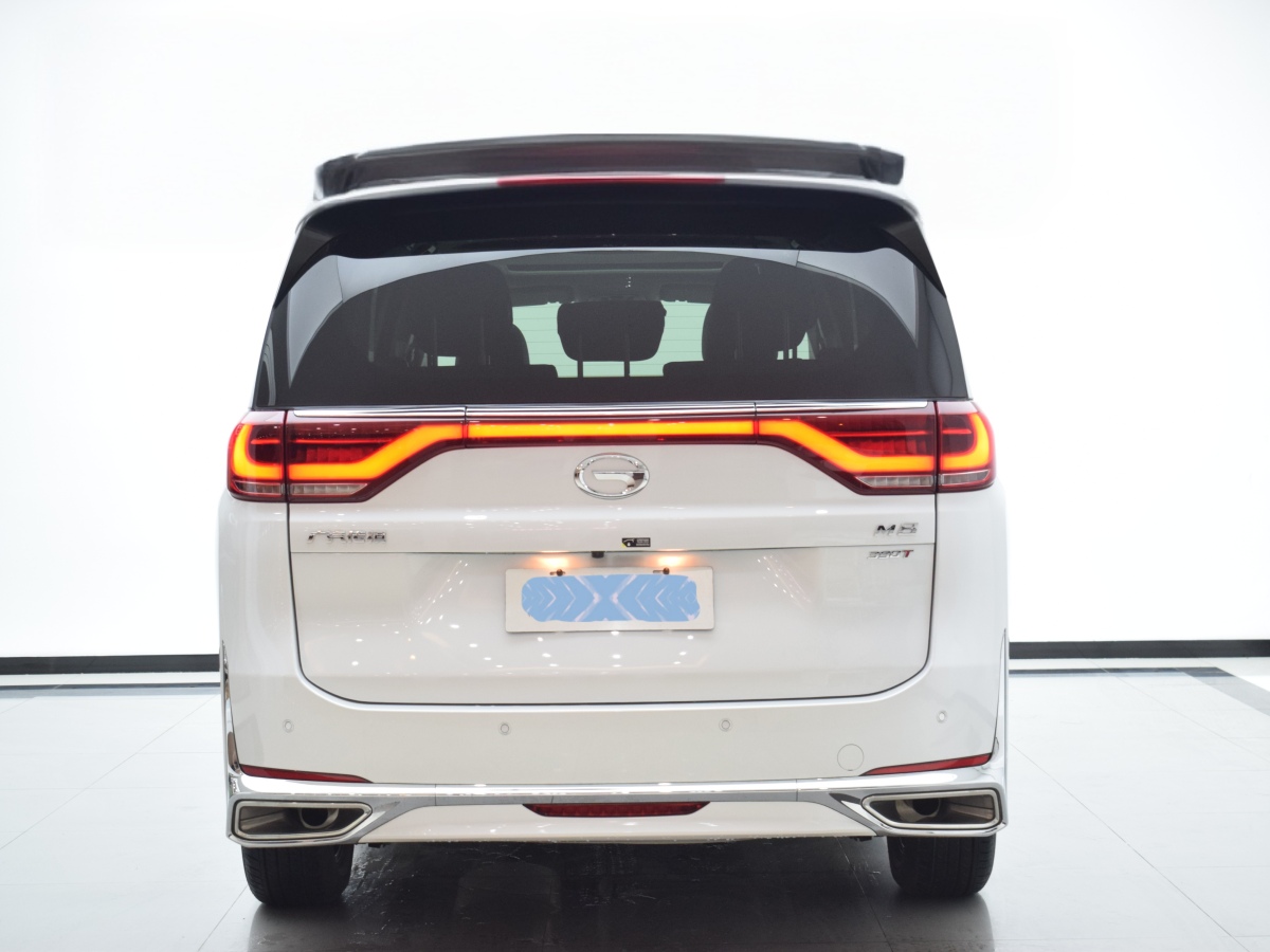 廣汽傳祺 M8  2024款 領(lǐng)秀系列 390T 尊享版圖片