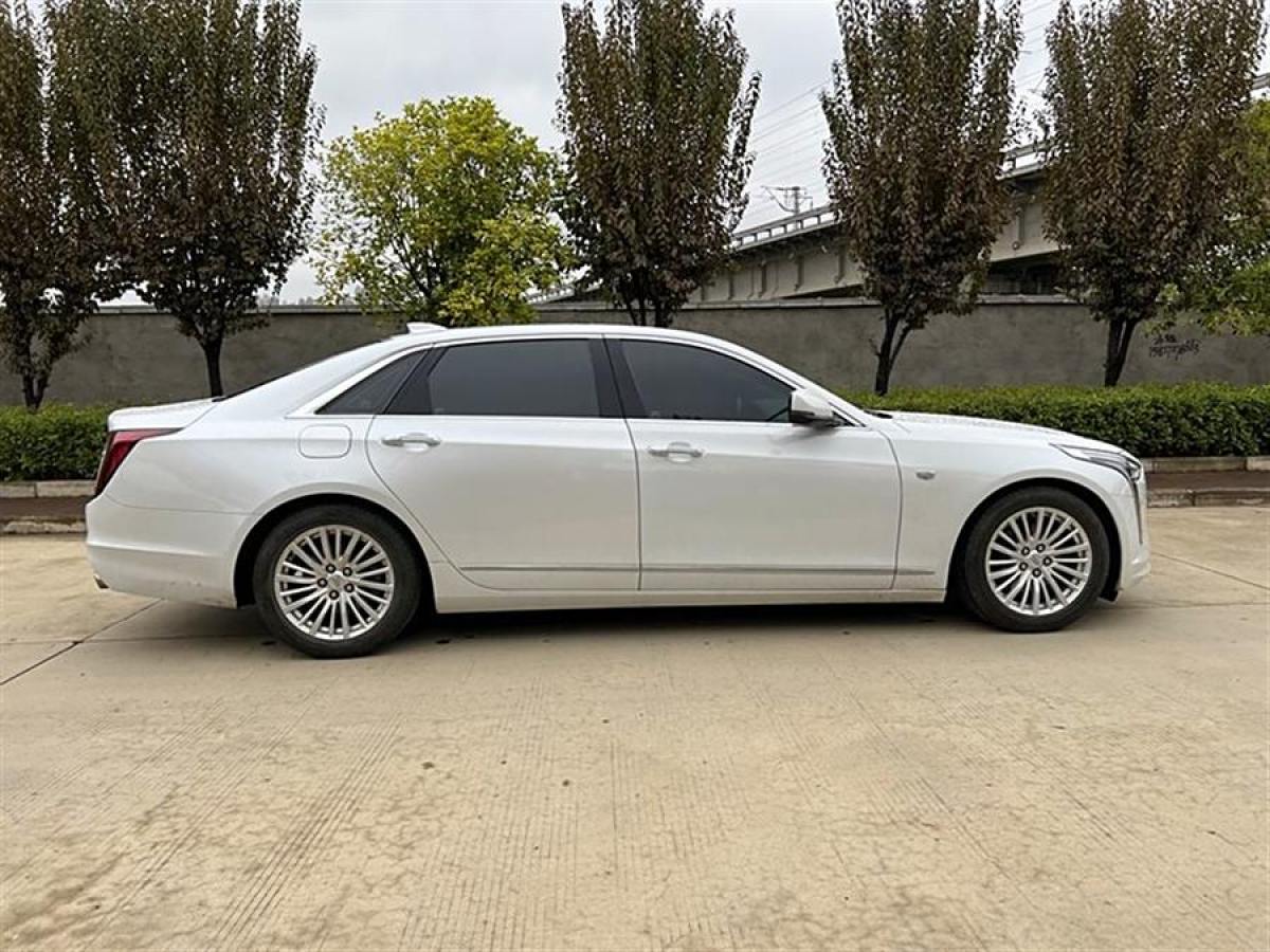 凱迪拉克 CT6  2019款 28T 豪華型圖片