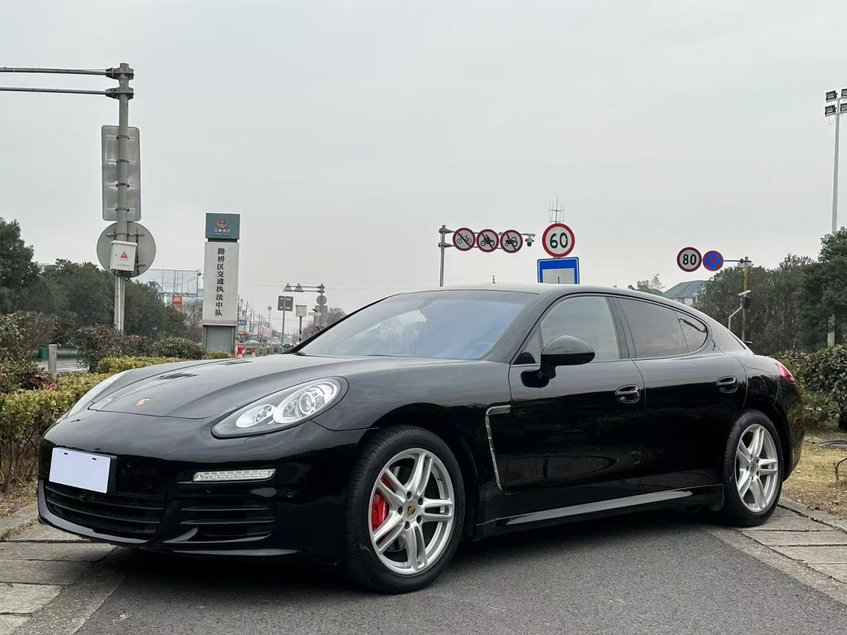 保時(shí)捷 Panamera  2016款 Panamera Edition 3.0T圖片