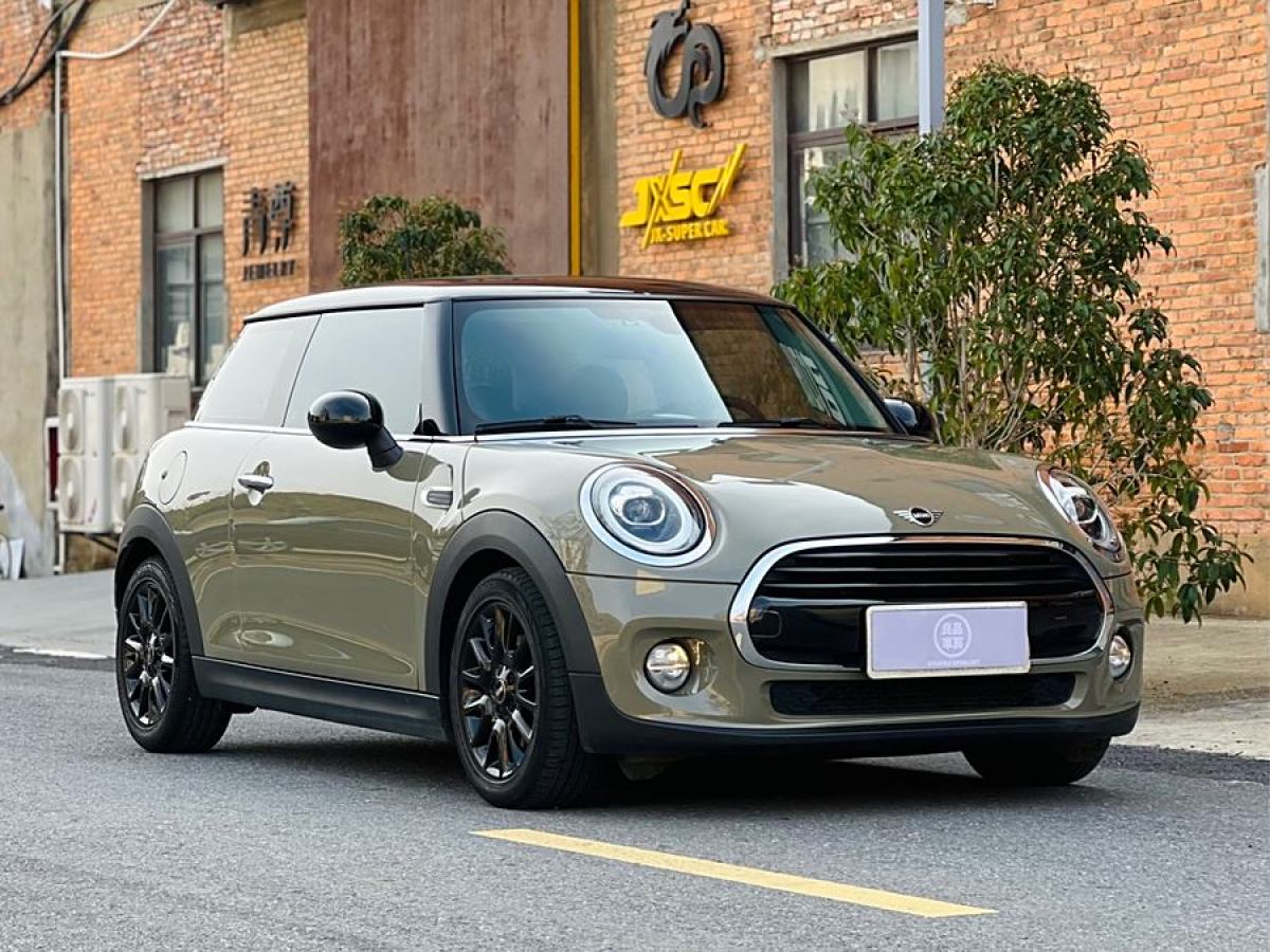 2018年6月MINI COUNTRYMAN  2018款 1.5T COOPER 經(jīng)典派