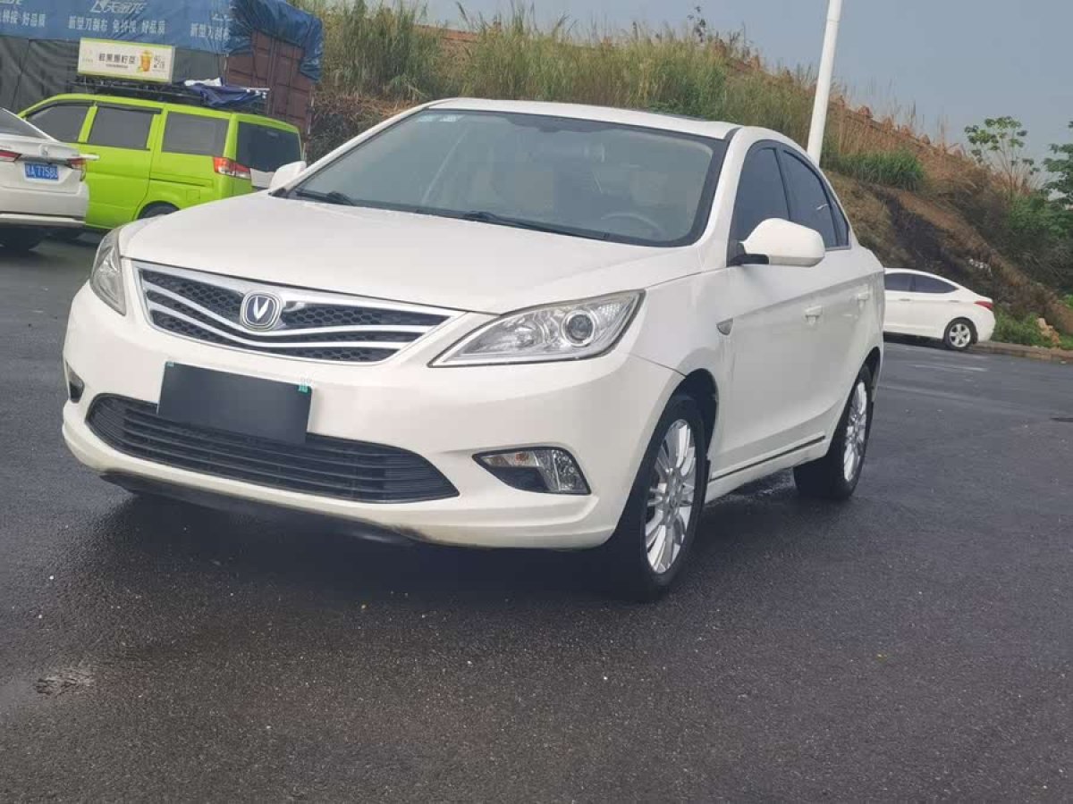 長(zhǎng)安 逸動(dòng)  2012款 1.6L 手動(dòng)尊貴型 國(guó)IV圖片