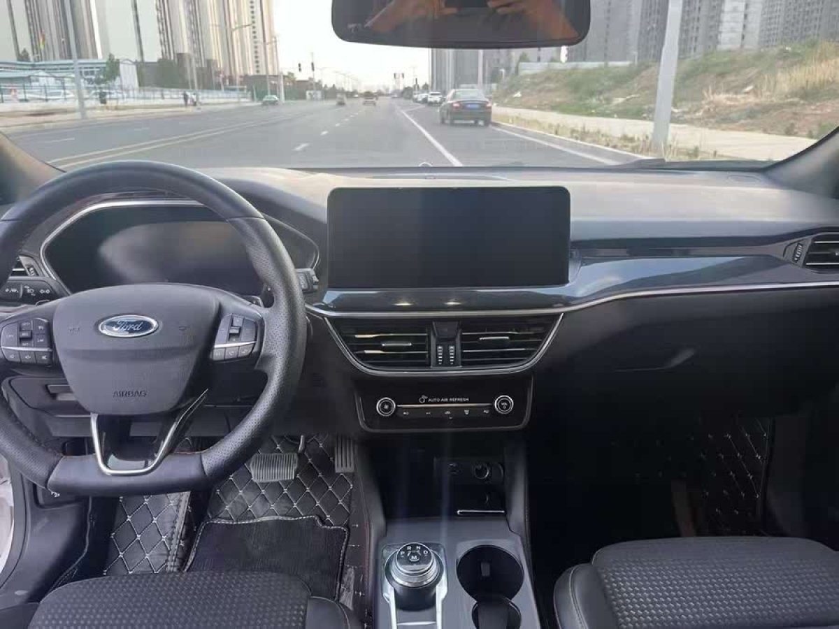 福特 ?？怂? 2021款 兩廂 EcoBoost 180 自動(dòng)ST Line圖片