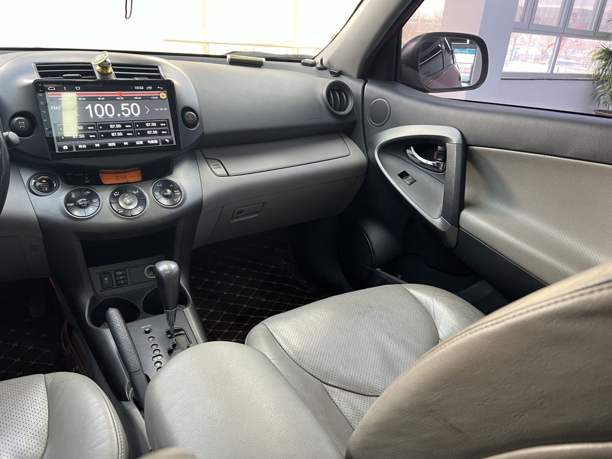 豐田 RAV4榮放  2009款 2.4L 自動(dòng)豪華版圖片