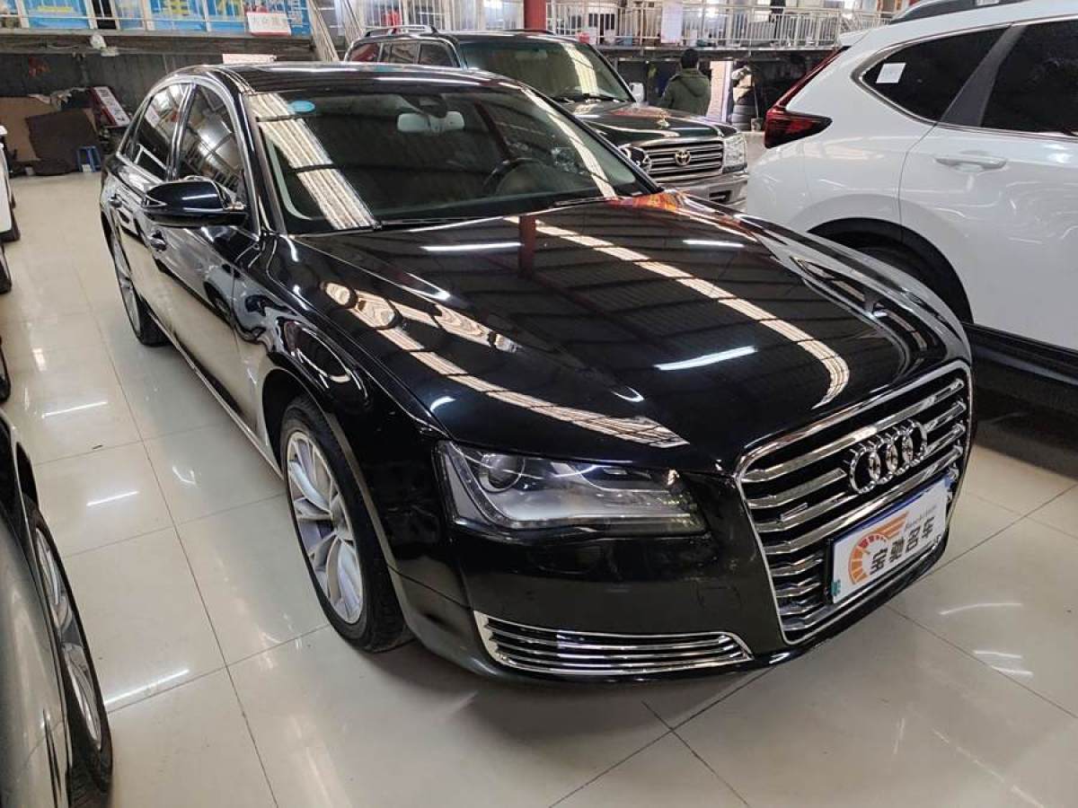 奧迪 奧迪A8  2012款 A8L 45 TFSI quattro豪華型圖片