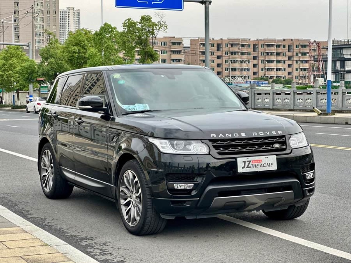 路虎 攬勝運(yùn)動版  2016款 3.0 V6 SC HSE DYNAMIC圖片