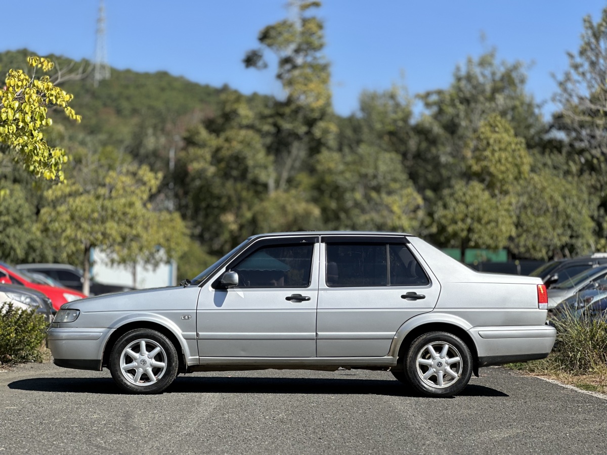 大眾 捷達  2010款 1.6L 前衛(wèi)圖片