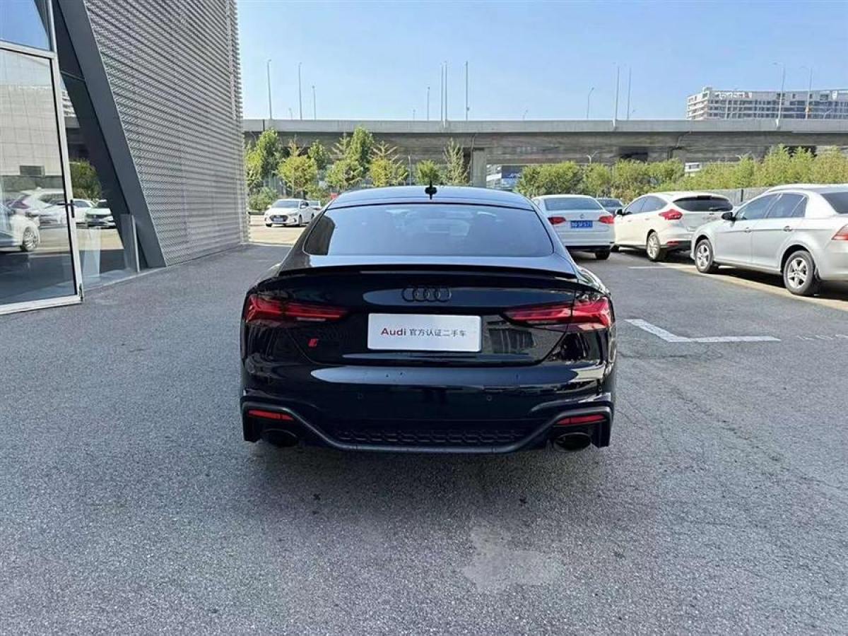 奧迪 奧迪RS 5  2021款 RS5 Sportback 暗金版圖片