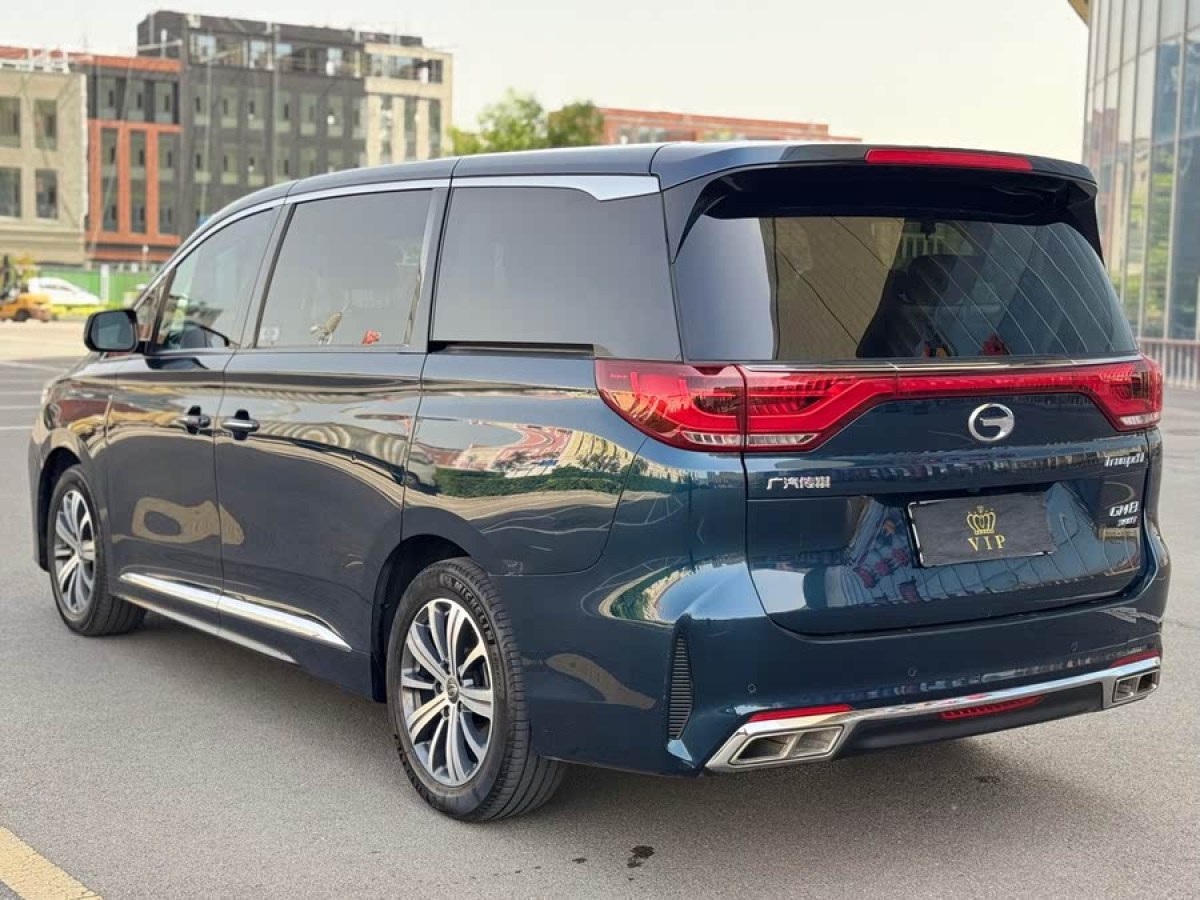 廣汽傳祺 M8  2020款 領(lǐng)航款 390T 尊貴版圖片