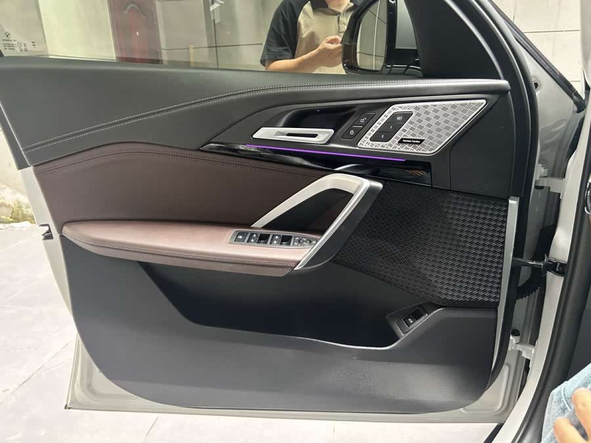 寶馬 寶馬X1  2023款 xDrive25Li X設(shè)計(jì)套裝圖片