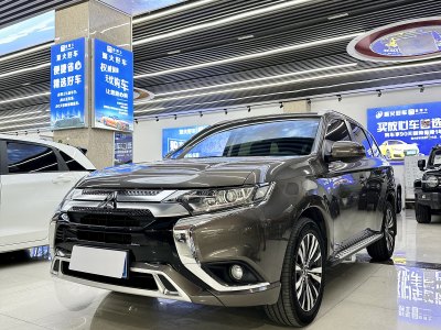 2021年10月 三菱 歐藍(lán)德 改款 2.0L 兩驅(qū)暢享版 5座圖片