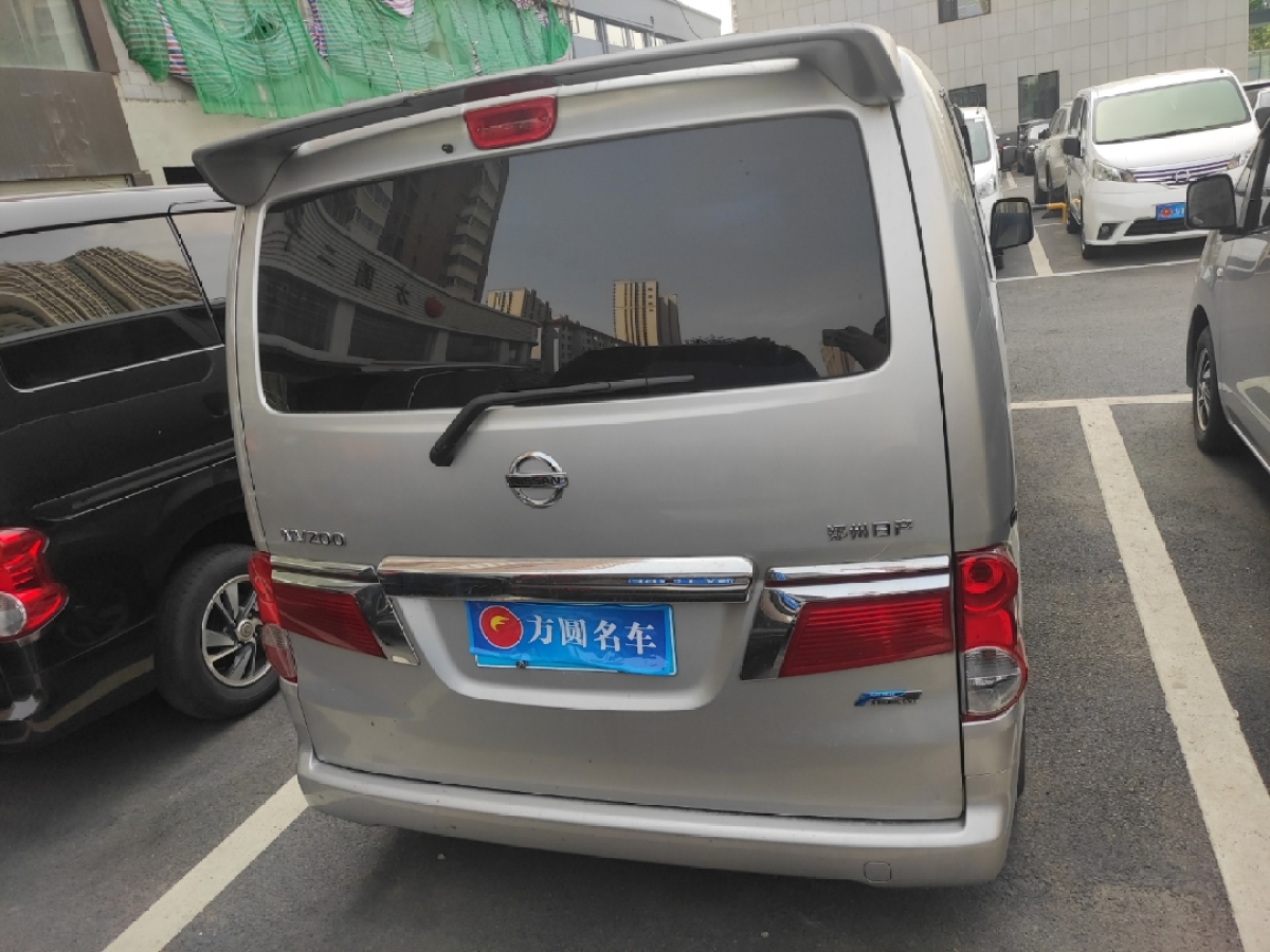 日产 NV200  2016款 改款 1.6L CVT尊享型图片