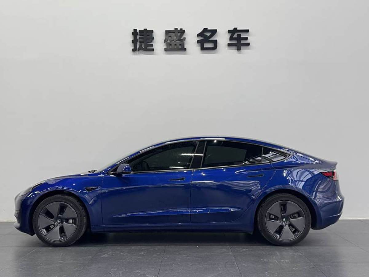 特斯拉 Model Y  2023款 后輪驅(qū)動(dòng)版圖片