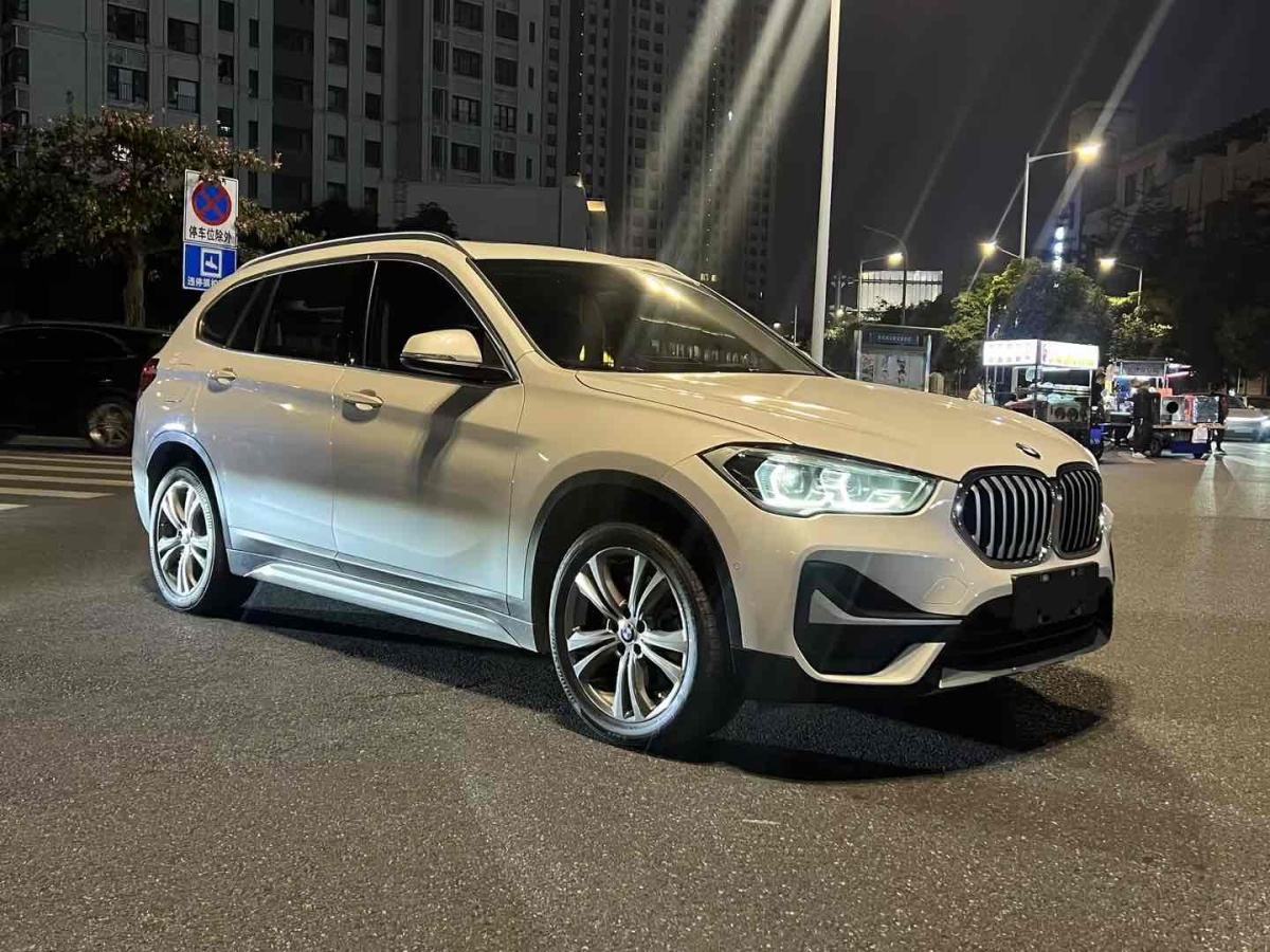 寶馬 寶馬X1新能源  2020款 xDrive30Le 尊享型圖片