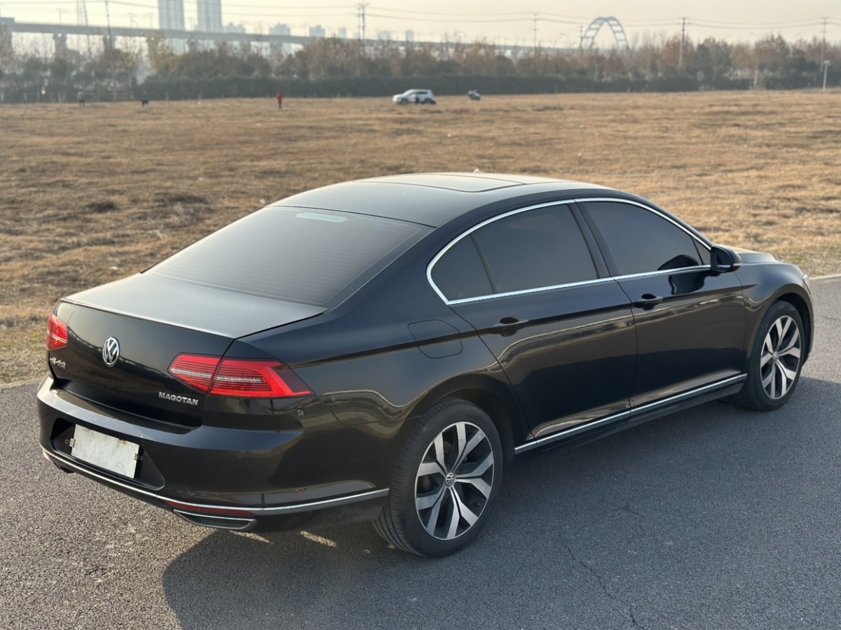 大眾 邁騰  2018款 改款 330TSI DSG 豪華型圖片