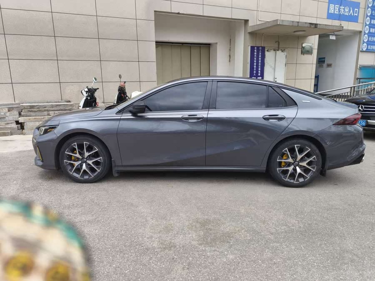 廣汽傳祺 影豹  2021款 270T 影豹J15版圖片